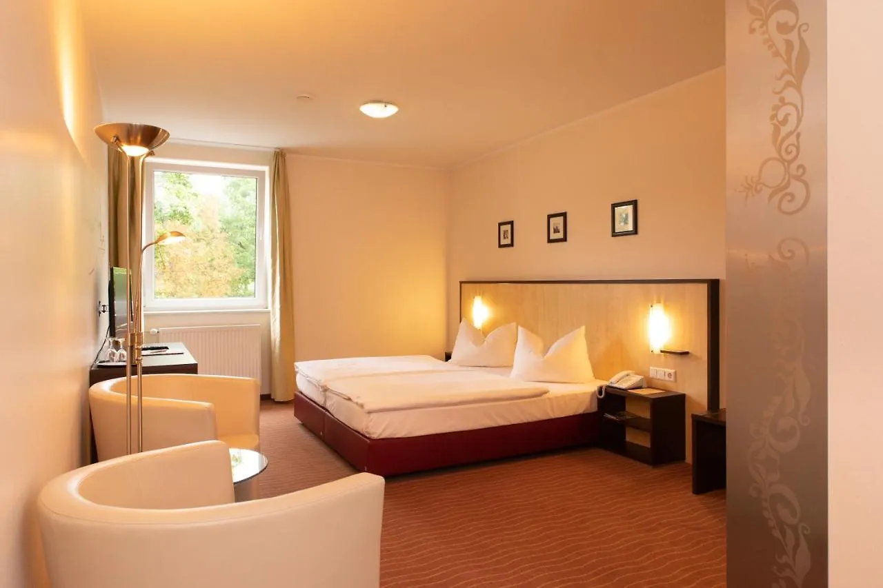 Bergwirtschaft Wilder Mann Hotel Und Restaurant Dresden