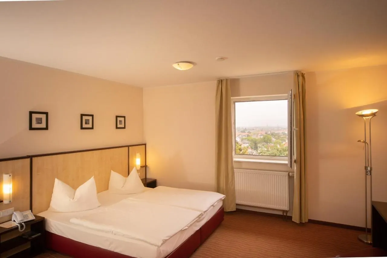 ****  Bergwirtschaft Wilder Mann Hotel Und Restaurant Dresden Germany