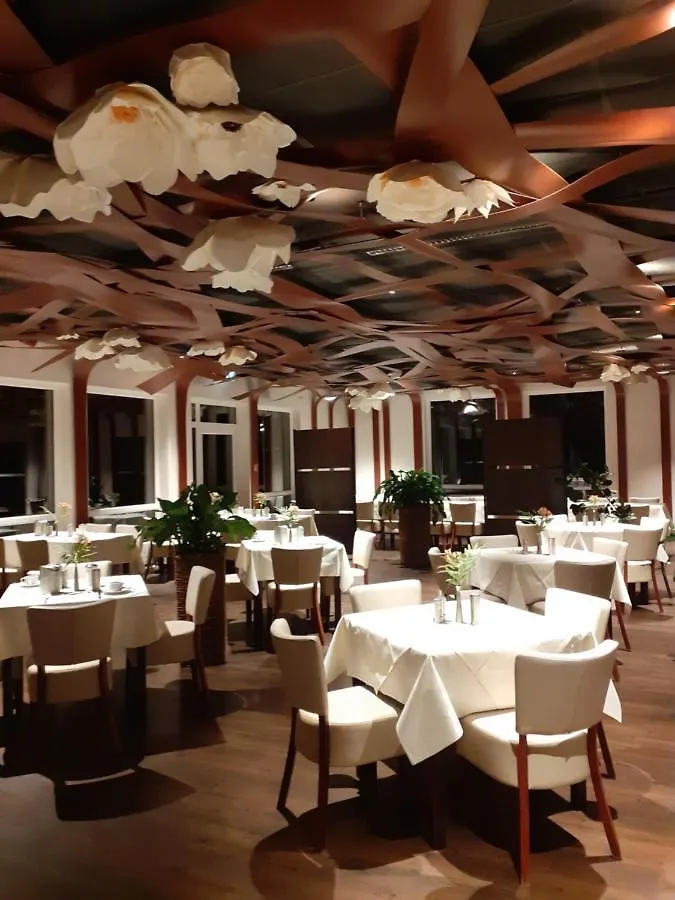 Bergwirtschaft Wilder Mann Hotel Und Restaurant Dresden